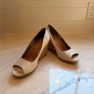 TOMS Essential Wedge Size 7.5
